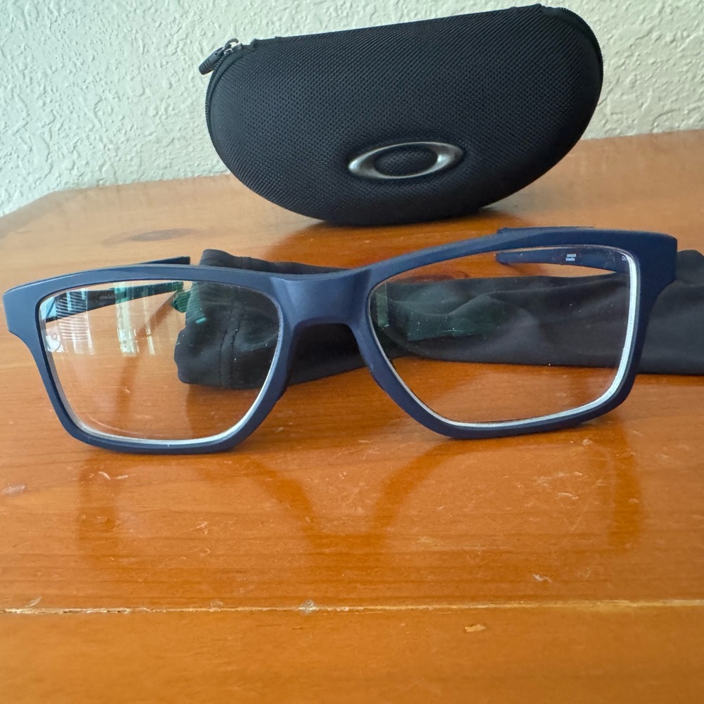 Oakley Chamfer Squared Navy Eyeglasses with Black Case